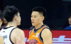 3连胜，上海男篮晋级杯赛8强，张镇麟首秀6+6迅速融入 王哲林5中5